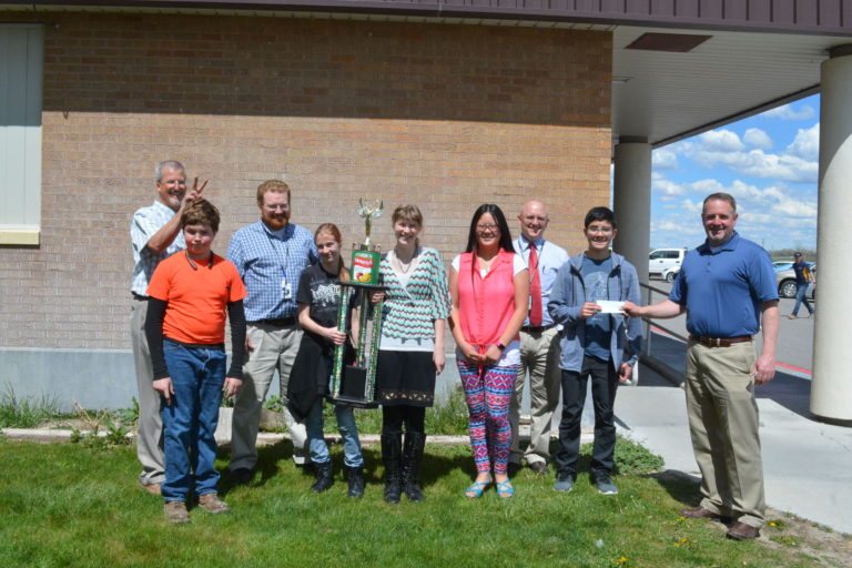 Snake River JR High Wins 2018 Food Feud